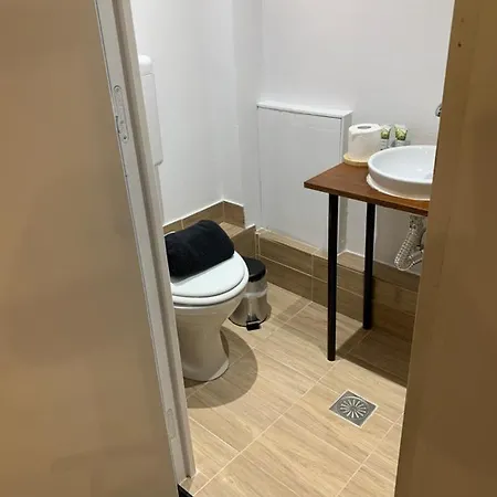 Plaza με τζάκι ηλεκτρικό Apartment